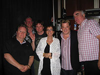 Steve Steen, Andy Smart, Mike Myers, Meryl Zegarek, Eddie Izzard, Stephen Frost
